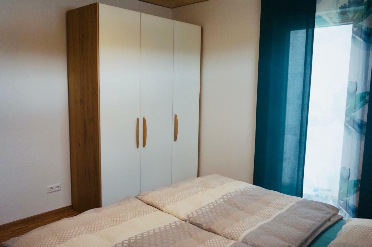 Hengnau 46, Ferienwohnung Stiefel ヴァッサーブルク エクステリア 写真